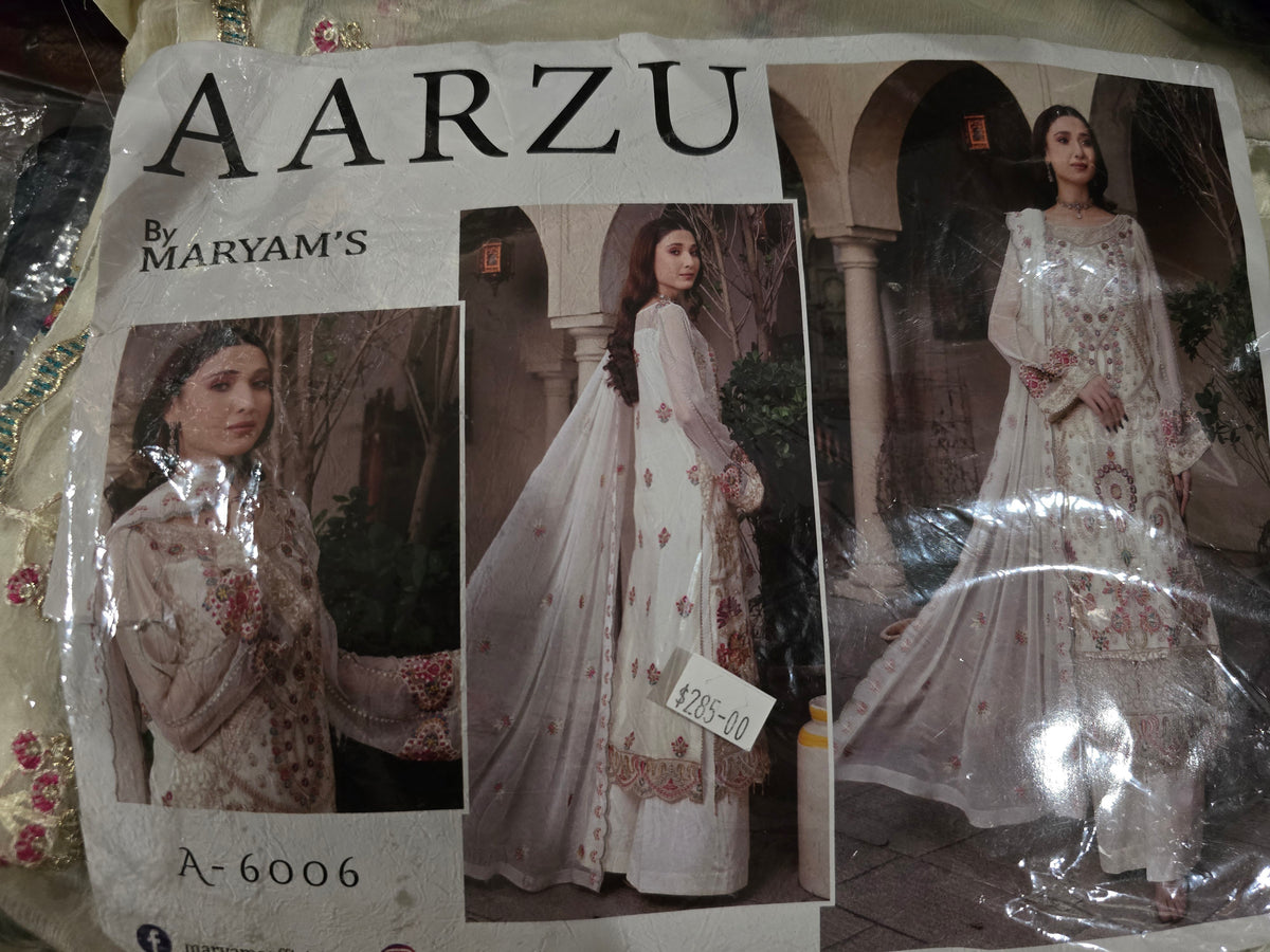 Maryam's AARZU– Luxury Embroidered Chiffon 3-Piece Suit
