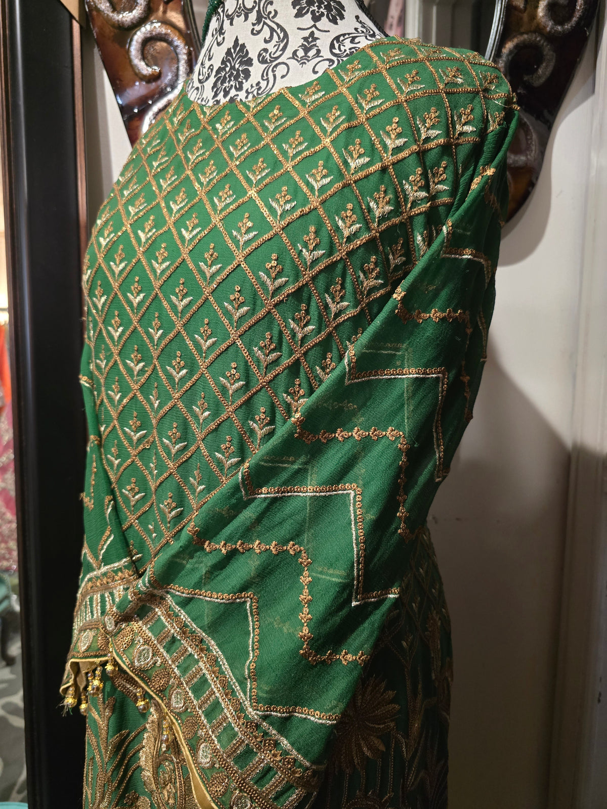 Maryam's AARZU– Luxury Embroidered Chiffon 3-Piece Suit